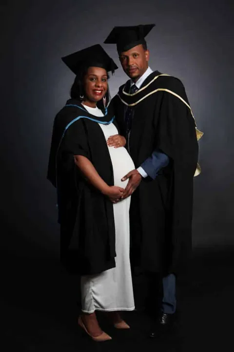 Graduation & Maternity Shoot photograph 3