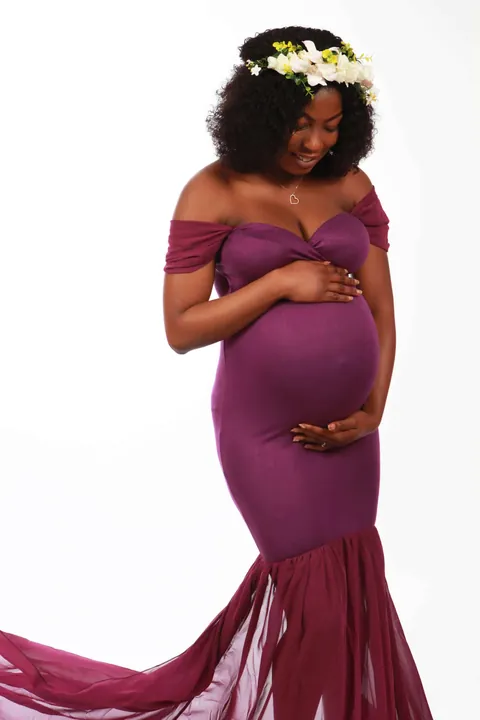 Pregnancy Photos photograph 3